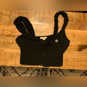 La hearts black top
